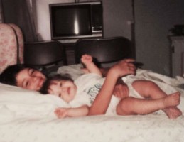 Alexis Knapp with big brother Jose Knapp in childhood