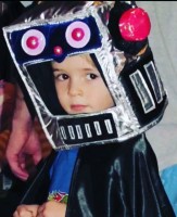 Maxwell Jenkins childhood pic as a robot