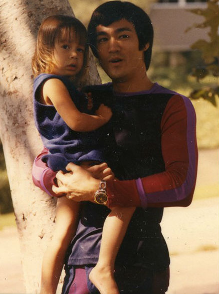 Shannon Lee with father Bruce Lee