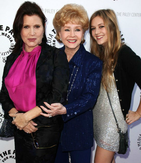 3 generations of acting: Billie Lourd, Mother Carrie Fisher, Grandmother Debbie Reynolds