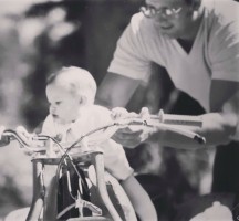 Amanda Righetti with Dad in childhood