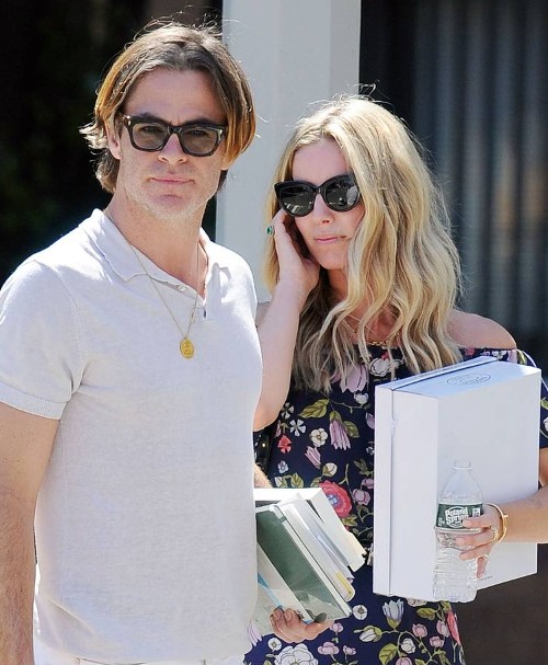 Annabelle Wallis with Chris Pine