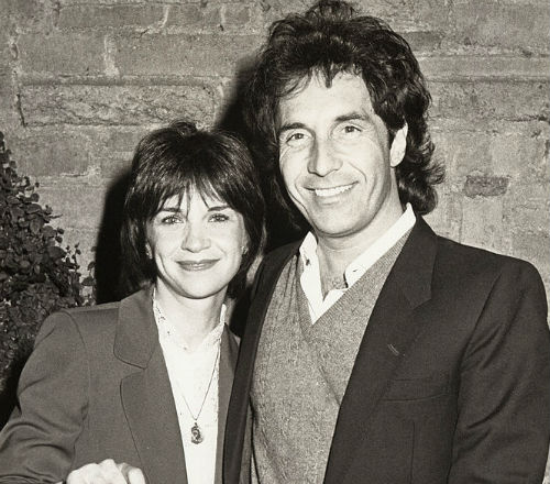 Bill Hudson & Cindy Williams.