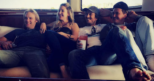 Boston Russell with siblings- Kate Hudson, Oliver Hudson, Wyatt Russell