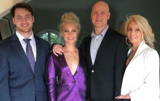 Breanne Hill Family: Mom, Dad and brother