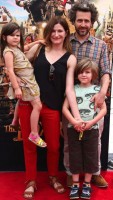 Ethan Sandler Family: Wife Kathryn Hahn, Son Leonard Sandler, Daughter Mae Sandler