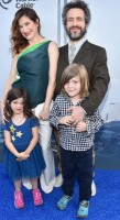 Ethan Sandler, Kathryn Hahn and children