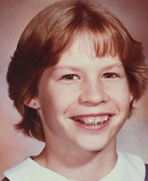 Jenna Elfman Childhood photo- at the age 10.