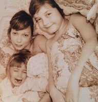 Kennya Baldwin's daughters- Hailey and Alaia Baldwin