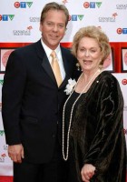 Kiefer Sutherland with mother Shirley Douglas