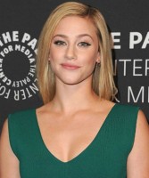 Lili Reinhart