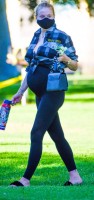 Pregnant Sophie Turner