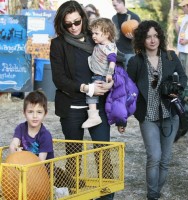 Sara Gilbert & Allison Adler Family: Levi Hank(Son), Sawyer Jane(Daugher)