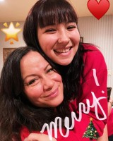Shannon Lee with daughter Wren