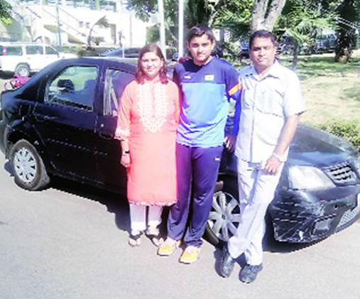 Shapath Bharadwaj with his parents
