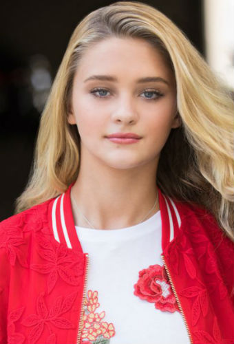 Lizzy Greene