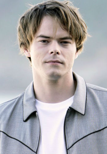 Charlie Heaton - Wikipedia